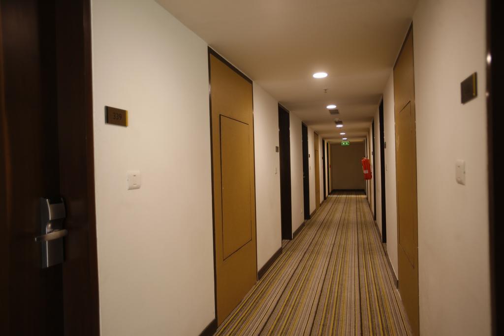 Keys Select By Lemon Tree Hotels, Whitefield, Bengaluru Buitenkant foto