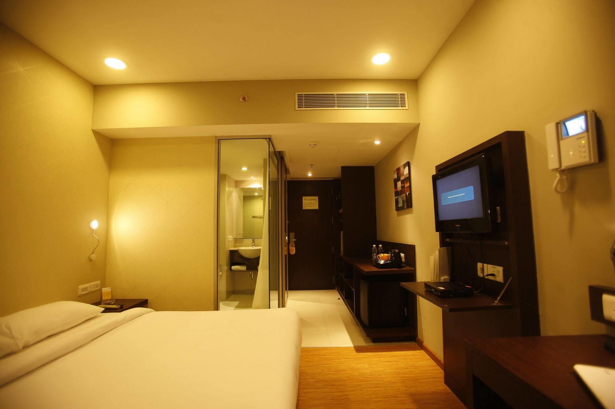 Keys Select By Lemon Tree Hotels, Whitefield, Bengaluru Buitenkant foto